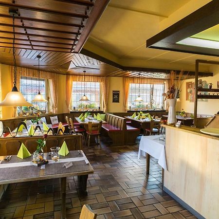 Hotel Gasthof Rose 군즈부르크 외부 사진