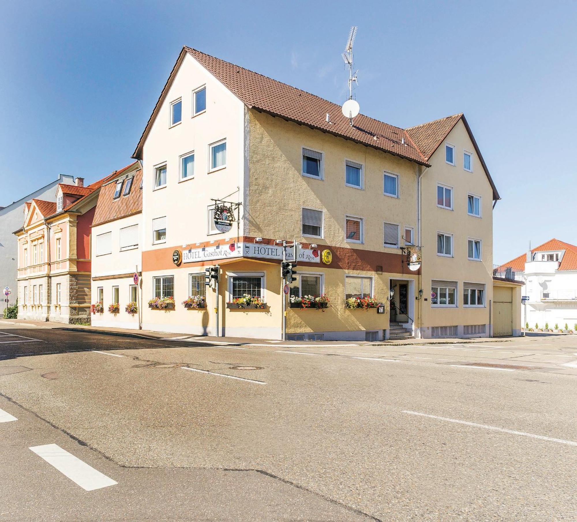 Hotel Gasthof Rose 군즈부르크 외부 사진