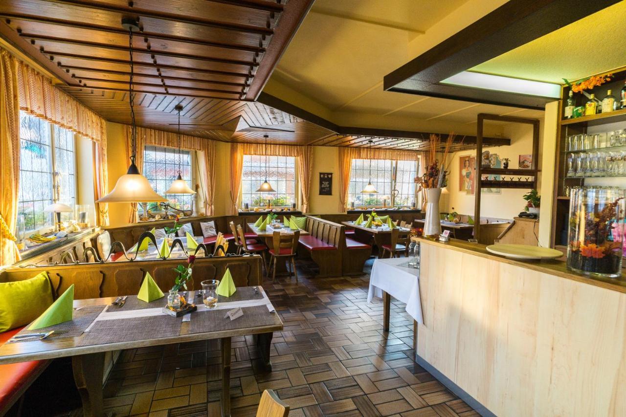 Hotel Gasthof Rose 군즈부르크 외부 사진